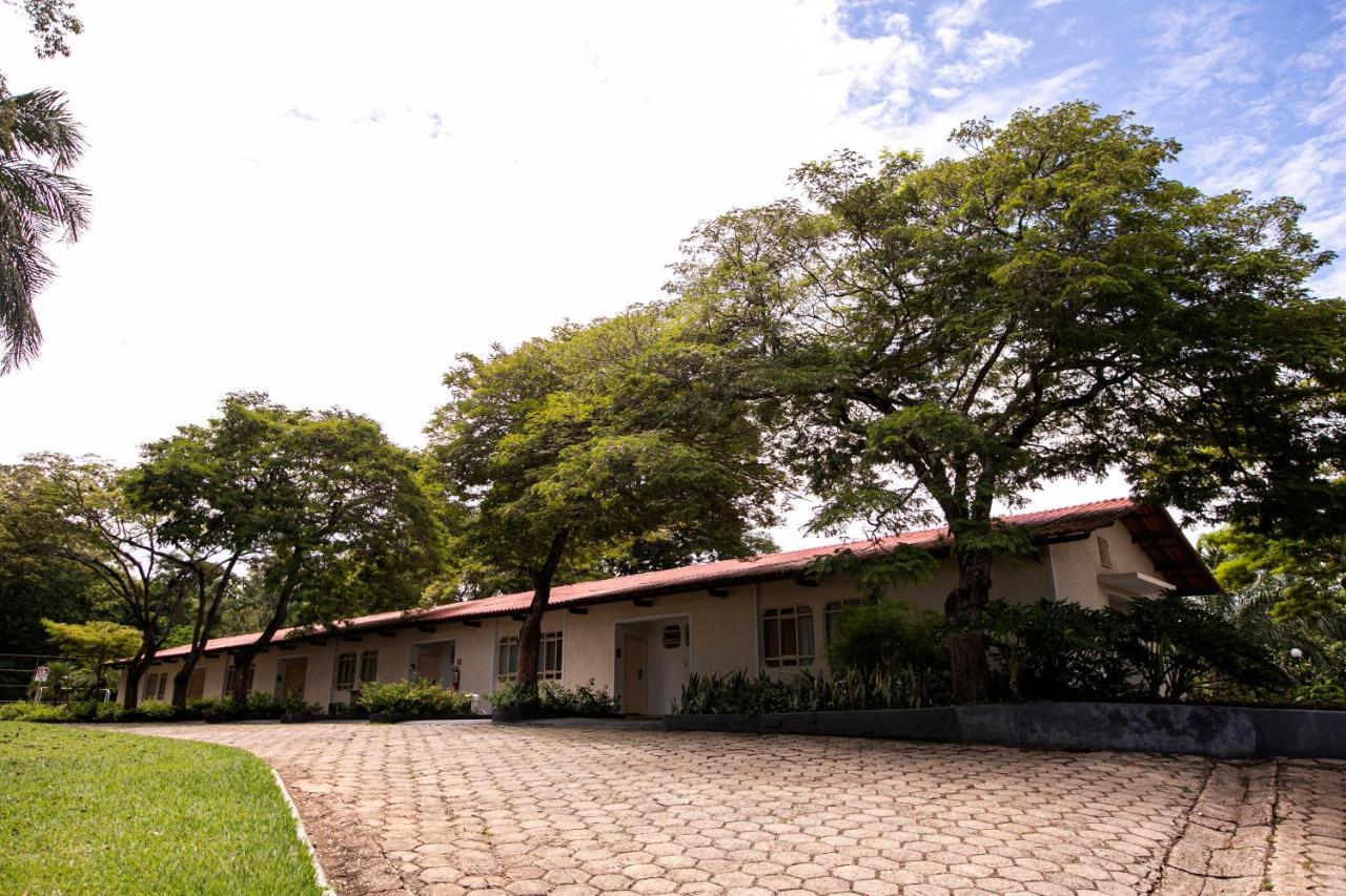 Rio Quente Resorts - Eco Chales Buitenkant foto